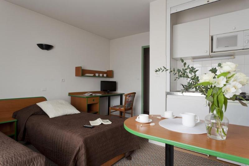 Appart'Hotel Laureades Clermont-Ferrand Centre Jaude المظهر الخارجي الصورة
